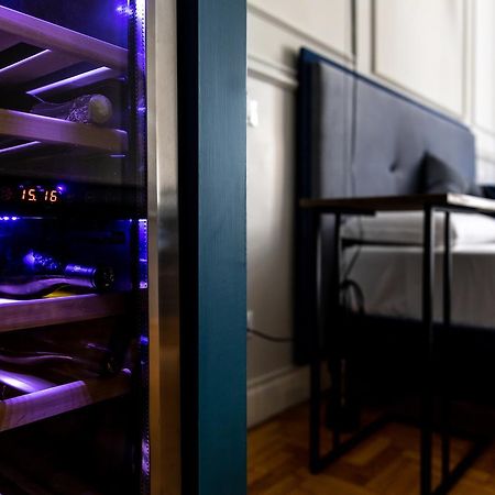 Blue Inn Luxury Suites Roma Ngoại thất bức ảnh